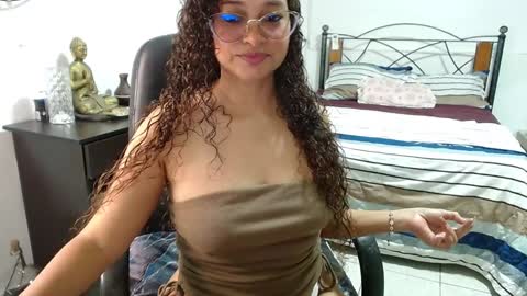 danna gomez online show from January 23, 2025, 12:46 am