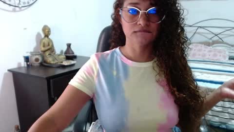 danna gomez online show from February 3, 2025, 3:38 pm