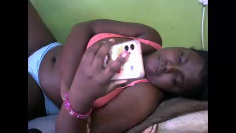 Snapshot of sexy_divana chatting on January 28, 2025, 9:30 am sexy_divana online show from January 28, 2025, 9:30 am