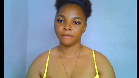 Snapshot of sexy_ebonygirl_ chatting on September 18, 2025, 3:08 am Clara online show from September 18, 2025, 3:08 am