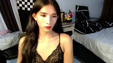 sexy_jasmine222 online show from July 9, 2026, 3:54 am