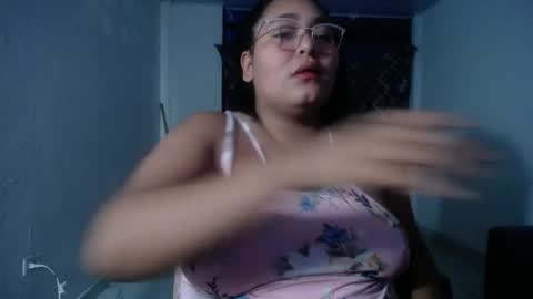 SIRENA LOVE online show from April 6, 2026, 5:19 am