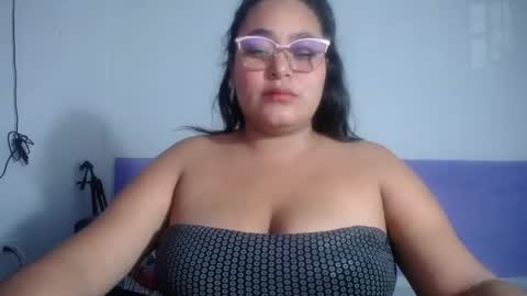 SIRENA LOVE online show from June 1, 2026, 4:58 am