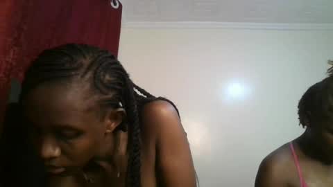 Snapshot of sexy_maya2 chatting on July 3, 2026, 7:48 am sexy_maya2 online show from July 3, 2026, 7:48 am