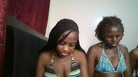 Snapshot of sexy_maya2 chatting on July 15, 2026, 10:31 am sexy_maya2 online show from July 15, 2026, 10:31 am