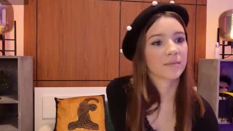 Snapshot of sexy_me_bb chatting on March 16, 2026, 2:32 pm Alison online show from March 16, 2026, 2:32 pm