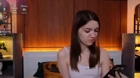 Snapshot of sexy_me_bb chatting on March 20, 2026, 3:17 pm Alison online show from March 20, 2026, 3:17 pm