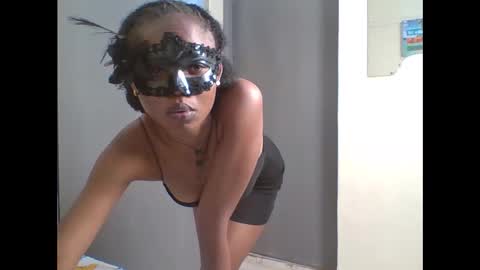 mimi online show from March 26, 2026, 11:54 pm