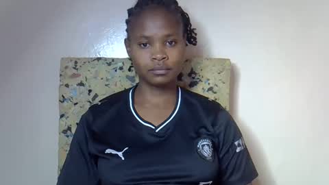 Molyne online show from May 10, 2026, 5:56 am