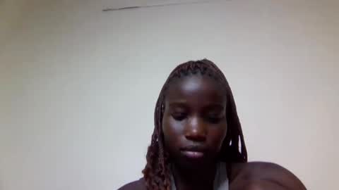 Snapshot of sexy_petittie chatting on September 10, 2025, 7:14 pm sexy_petittie online show from September 10, 2025, 7:14 pm