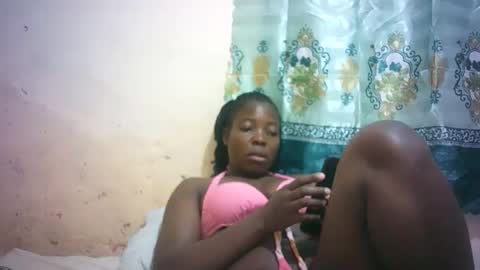 sexy_sandrah online show from April 30, 2026, 7:14 am