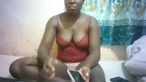 sexy_sandrah online show from May 1, 2026, 7:24 am