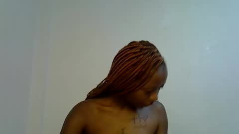 Snapshot of sexy_sasy chatting on February 15, 2026, 6:15 pm sexy_sasy online show from February 15, 2026, 6:15 pm