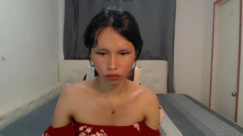 Snapshot of sexy_shanee chatting on July 13, 2026, 11:35 am shane online show from July 13, 2026, 11:35 am