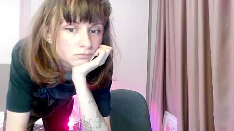 Snapshot of sexy_wise_kind chatting on June 17, 2026, 9:27 pm Mandy Green online show from June 17, 2026, 9:27 pm
