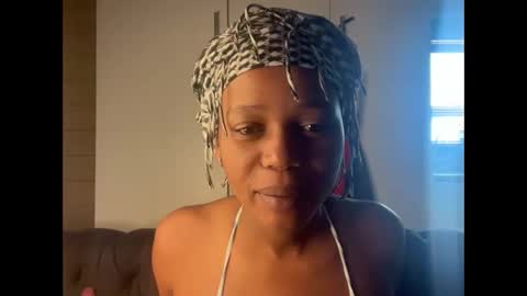 sexyasszeeee online show from February 4, 2026, 8:53 am