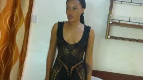 Snapshot of sexybaddie_ chatting on March 27, 2026, 8:30 pm Lisa online show from March 27, 2026, 8:30 pm