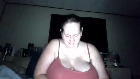 Snapshot of sexybitch9214 chatting on October 9, 2025, 2:20 am Etowngirl14 online show from October 9, 2025, 2:20 am