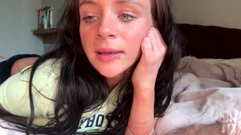 Chasity online show from April 10, 2026, 3:28 pm