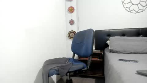 Snapshot of sexycolombian2022 chatting on July 14, 2026, 1:50 pm Antonioylola online show from July 14, 2026, 1:50 pm