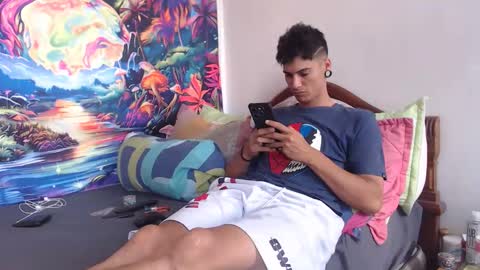 Snapshot of sexydarkhunter2 chatting on February 18, 2026, 6:59 pm Mike online show from February 18, 2026, 6:59 pm