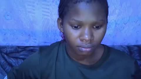 Snapshot of sexydoll002 chatting on October 22, 2025, 5:30 am sexydoll002 online show from October 22, 2025, 5:30 am