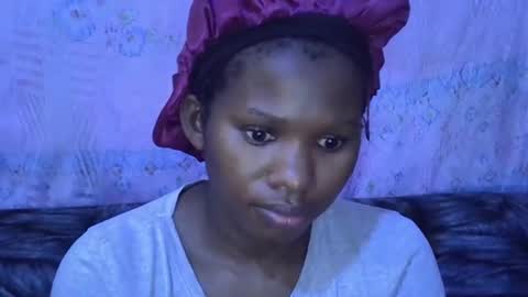 Snapshot of sexydoll002 chatting on October 24, 2025, 7:05 am sexydoll002 online show from October 24, 2025, 7:05 am