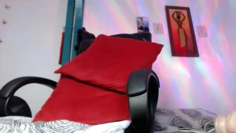 Mary online show from April 25, 2026, 1:52 pm