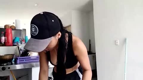 sexygril01 online show from November 5, 2025, 4:51 pm