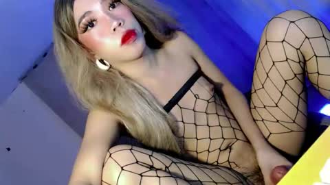sexyhorny_jess online show from March 12, 2026, 5:57 am