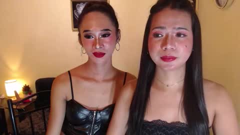 Snapshot of sexyhornymyles4uxxx chatting on October 6, 2025, 2:53 am Sexymylessss online show from October 6, 2025, 2:53 am