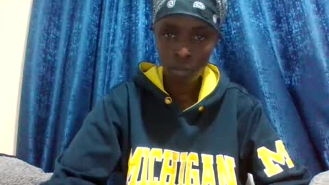 sexyjz02 online show from July 3, 2026, 10:43 am