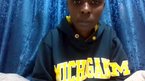 sexyjz02 online show from July 7, 2026, 6:47 am