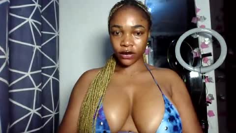 Snapshot of sexykuchie889 chatting on August 5, 2026, 8:39 am malia online show from August 5, 2026, 8:39 am