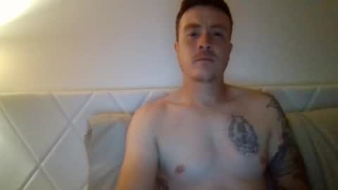 sexylatino4 online show from September 22, 2025, 1:51 am