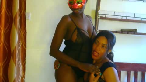 Snapshot of sexylavinn chatting on November 11, 2025, 7:30 am lavinn online show from November 11, 2025, 7:30 am