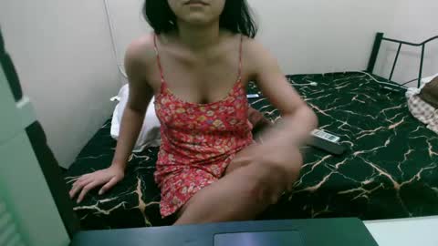 Lily online show from December 8, 2024, 2:49 am