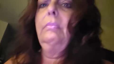 Snapshot of sexyluvlee chatting on May 28, 2026, 5:38 am sexyluvlee online show from May 28, 2026, 5:38 am