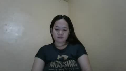 Snapshot of sexymilesxx04 chatting on February 23, 2026, 12:09 am sexymilesxx04 online show from February 23, 2026, 12:09 am