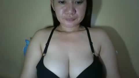 Snapshot of sexymilesxx04 chatting on February 23, 2026, 9:01 pm sexymilesxx04 online show from February 23, 2026, 9:01 pm