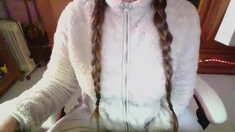 sexymisss24 online show from March 2, 2026, 3:19 pm