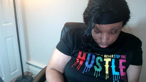 SexyMona online show from July 16, 2026, 8:31 am