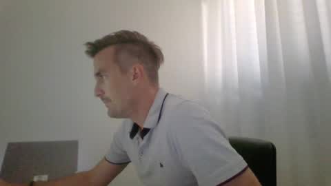sexynaugthywanker online show from July 17, 2026, 11:17 am