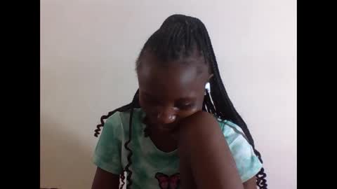 Snapshot of sexyneedle22 chatting on November 16, 2025, 11:16 am VIVIAN online show from November 16, 2025, 11:16 am