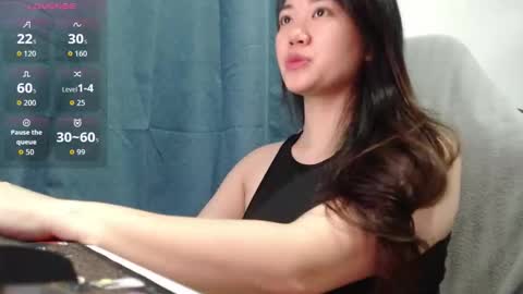 Snapshot of sexypenguin13 chatting on September 24, 2025, 5:11 am sexypenguin13 online show from September 24, 2025, 5:11 am