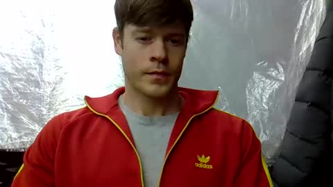 Snapshot of sexypornhot chatting on December 5, 2024, 6:43 am Erikson online show from December 5, 2024, 6:43 am