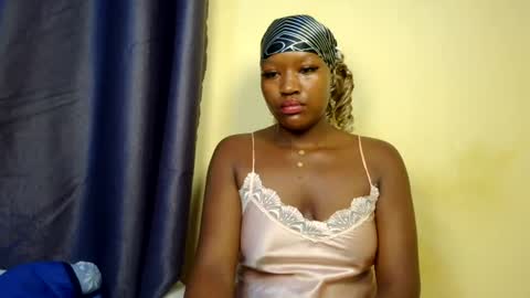 Snapshot of sexyroznnah chatting on June 15, 2026, 3:25 pm sexyroznnah online show from June 15, 2026, 3:25 pm