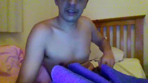 sam1980uk online show from January 29, 2025, 8:14 pm
