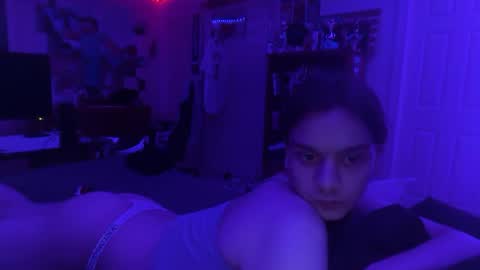 sexyshayla_twink online show from May 28, 2026, 4:43 am