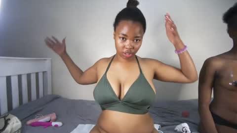 sexysoct online show from June 18, 2026, 9:14 am